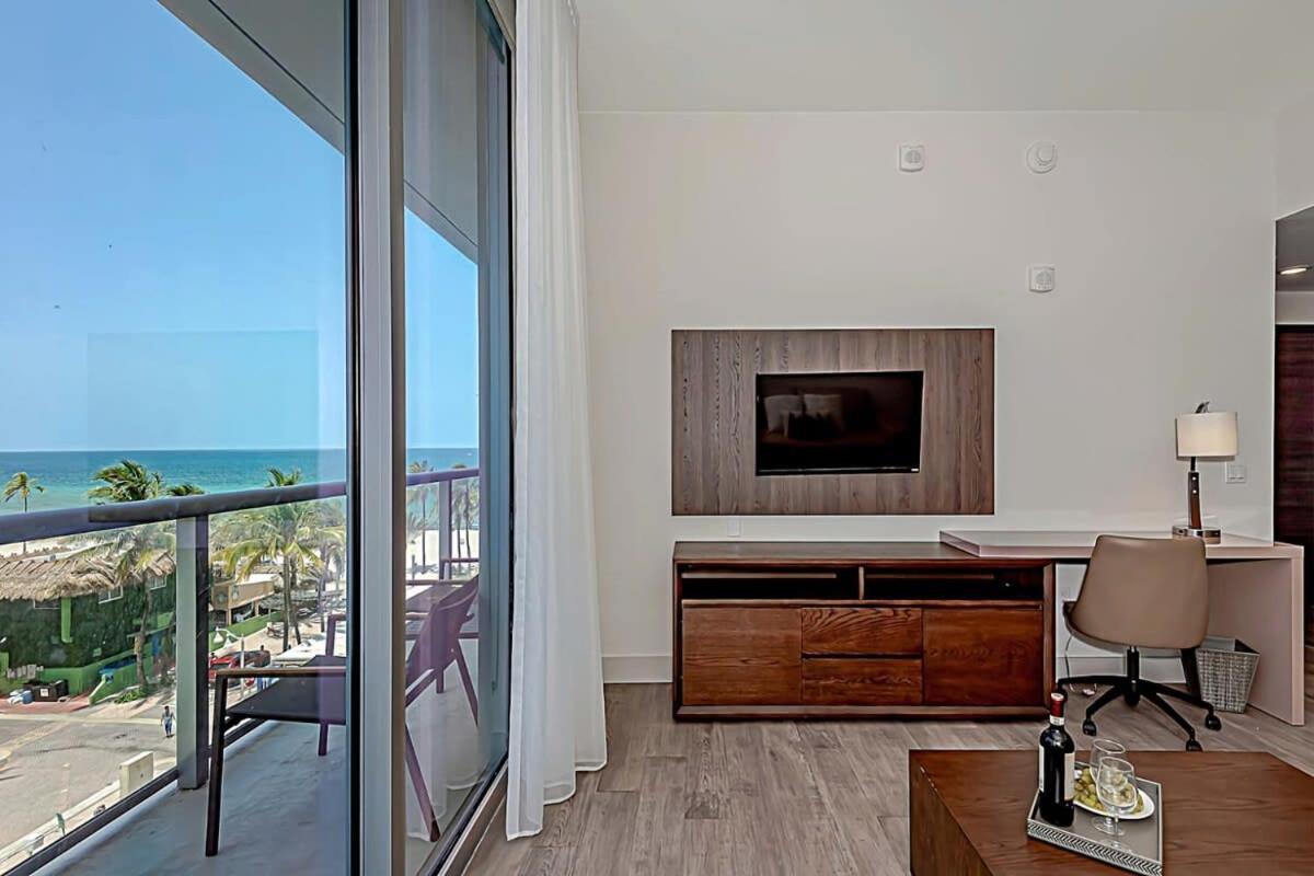 Rooftop Pool - Ocean View Balcony - Hollywood Beach Esterno foto